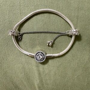 Elegant Silver Bracelet with Crystal Accents